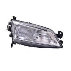Imagem de Farol Principal CHEVROLET - GM VECTRA Lado Direito Regulagem Manual - AUTOMOTIVE IMPORTS ZN555005