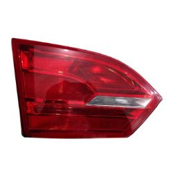Imagem de Lanterna Traseira VOLKSWAGEN JETTA Lado Esquerdo Tampa - AUTOMOTIVE IMPORTS ZN14143275