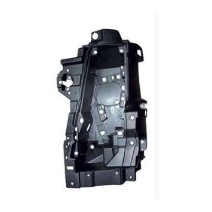 Destaque o seu Volvo FH com o Bojo do Farol AMALCABURIO 7070D | MercadoCar