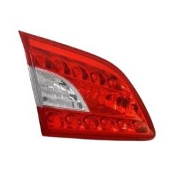 Imagem de Lanterna Traseira NISSAN SENTRA Lado Esquerdo Bicolor Tampa - AUTOMOTIVE IMPORTS ZN1313425