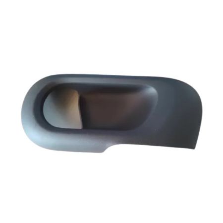 Imagem de Moldura da Maçaneta Interna da Porta Dianteira CHEVROLET - GM CORSA Lado Esquerdo - GENERAL MOTORS 13106255