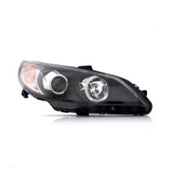 Imagem de Farol Principal JAC J5 Lado Direito Máscara Negra - BILBAO FAR8706R